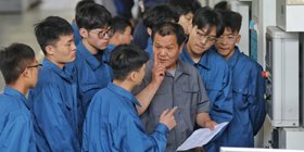 08-22锚定发展方向 锤炼过硬本领